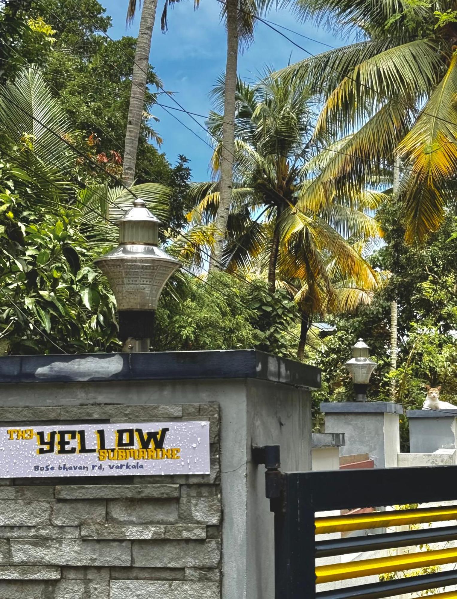The Yellow Submarine Varkala Exterior photo